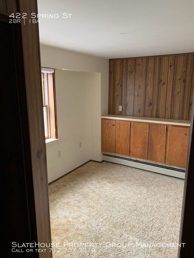 Building Photo - Cozy 2 Bedroom 1 Bath
