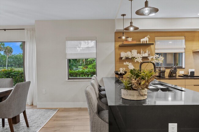 Building Photo - 2785 Polo Island Dr
