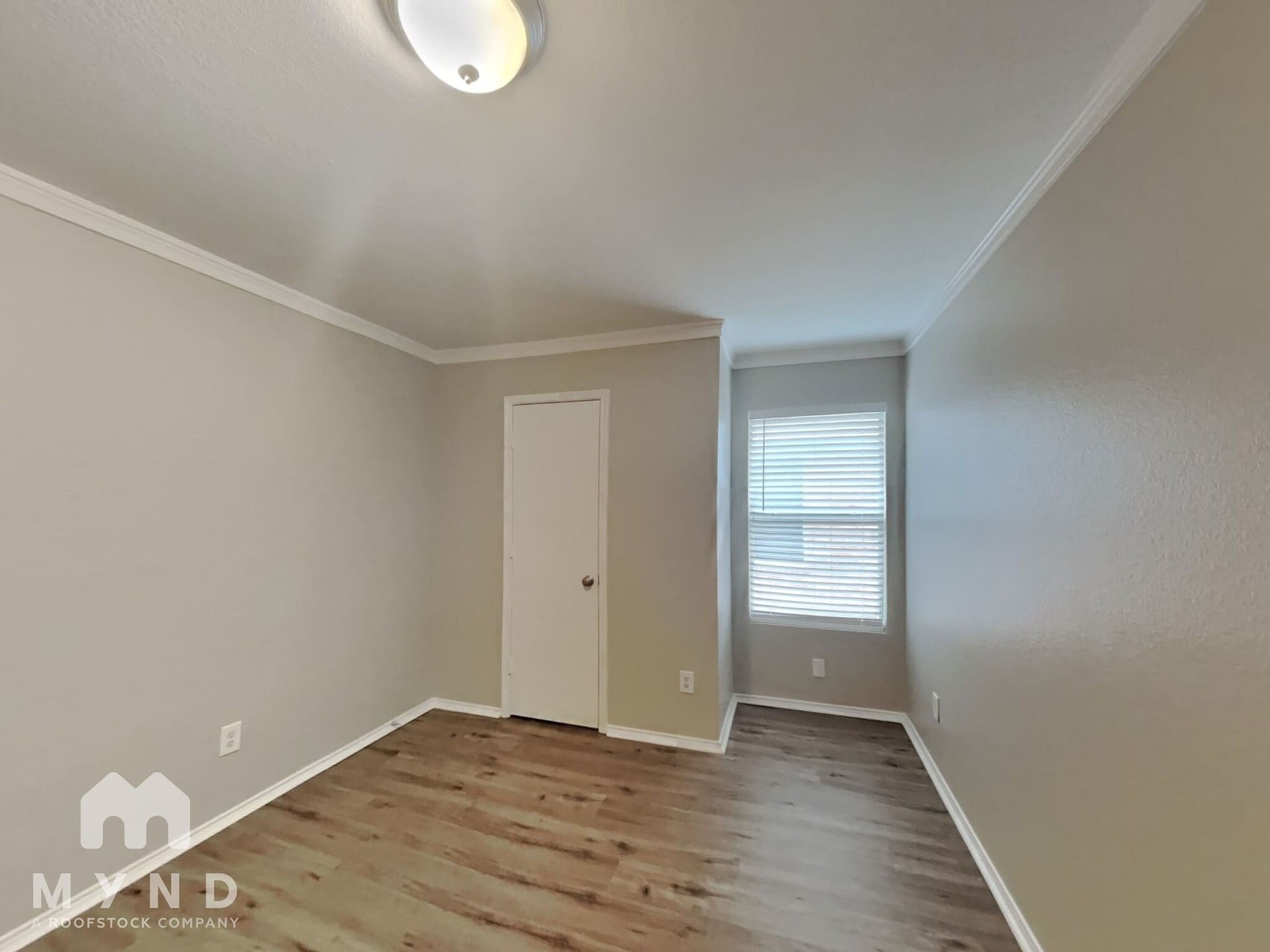 Building Photo - 8924 Sun Haven Way