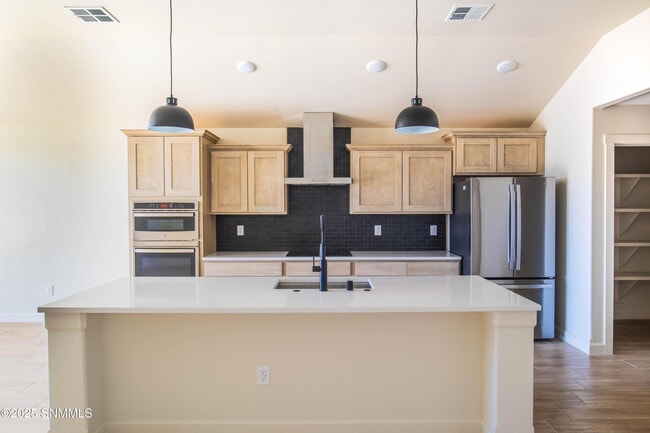 Building Photo - 3614 Paragon St