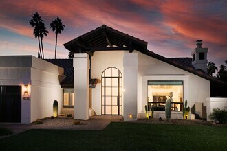 Building Photo - Stunning Home in Scottsdale Ranch - Vacati...