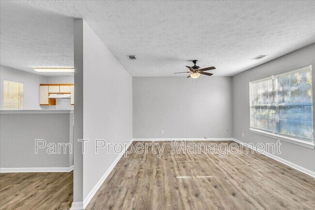 Building Photo - 235 Bordeaux Ln