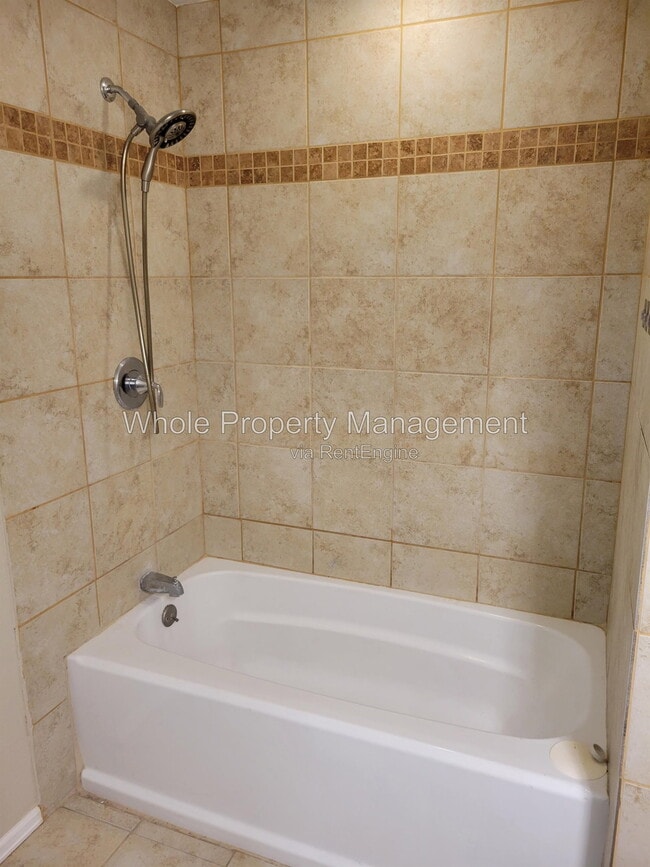 Building Photo - 17685 E Temple Dr