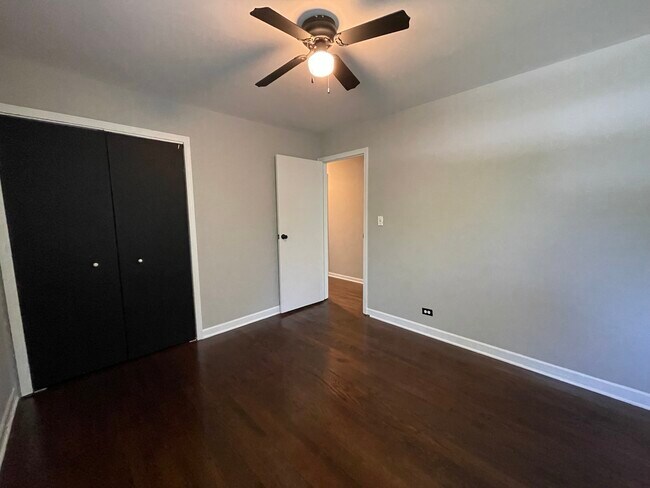 Building Photo - 16819 Forest View Dr