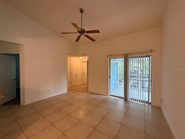 Building Photo - 718 Sugar Bay Way