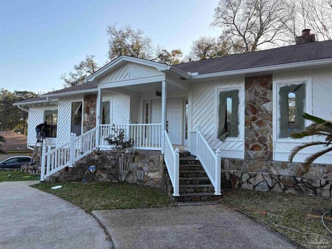 Primary Photo - 8755 Thunderbird Dr