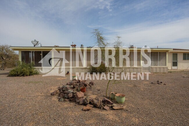 Building Photo - NO HOA, Brick Home and Located in Arizona City