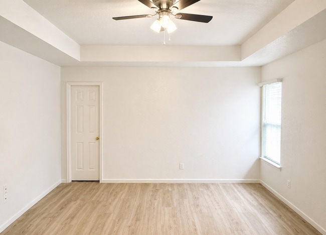 Building Photo - AVAILABLE MID JULY; APPLY TODAY ON OUR WEBSITE