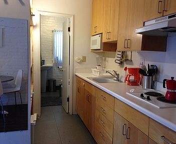 Building Photo - 2025 Cloverfield Blvd