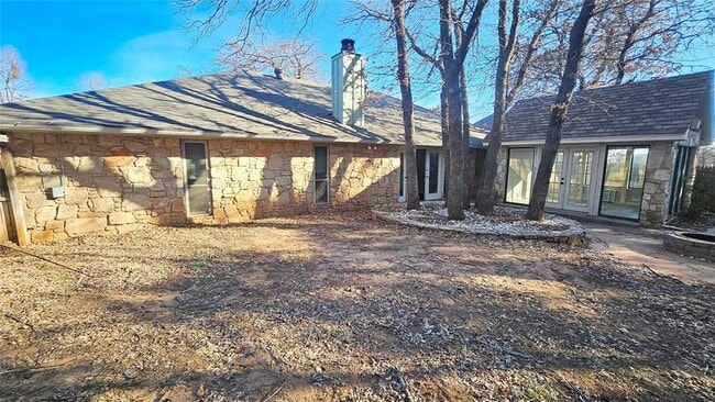 Building Photo - 1212 Knights Bridge Rd