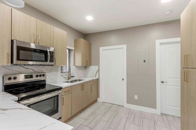 Building Photo - 1545 NW 53rd St