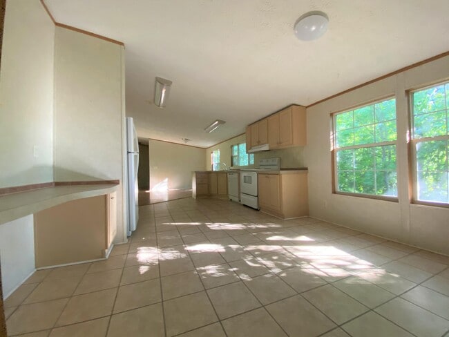 Building Photo - 96 White Oak Gap Rd