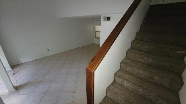Building Photo - 7019 SW 44 Ave