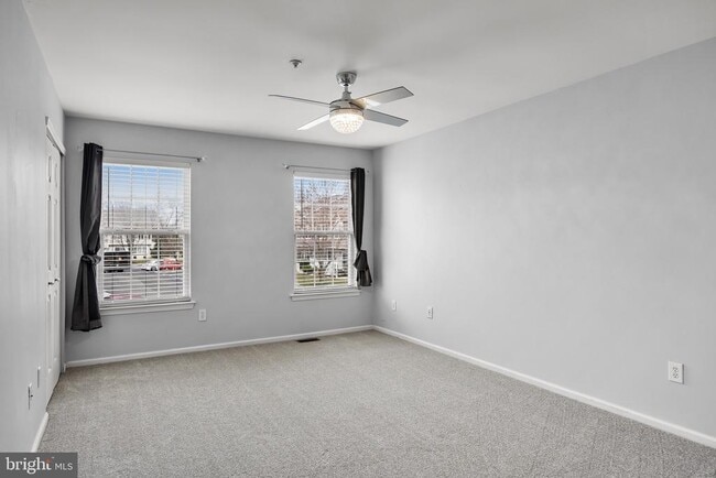 Building Photo - 1505 Beacon Hill Dr