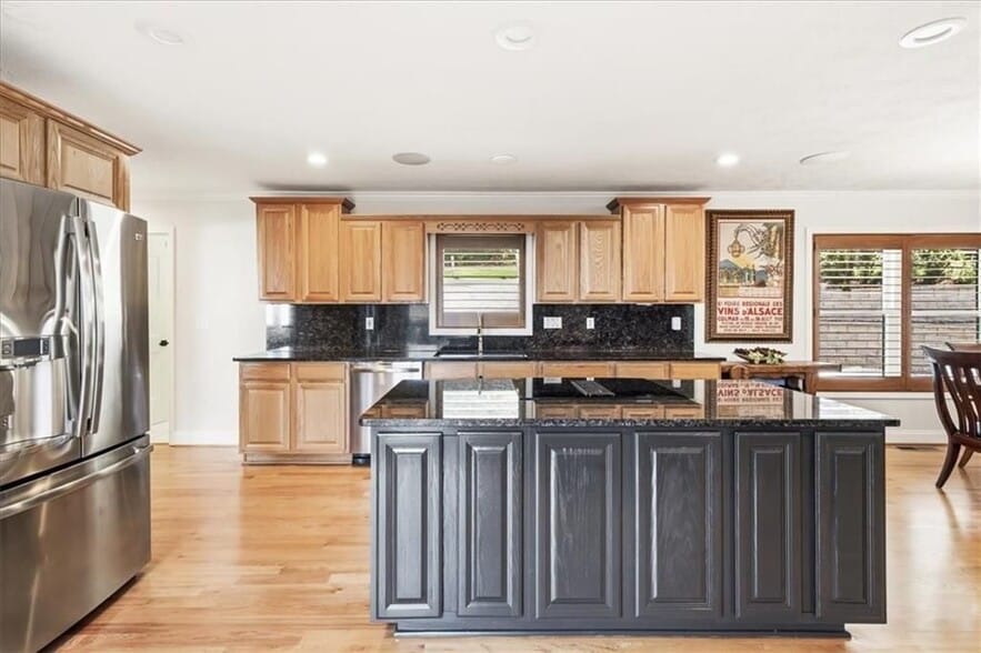Building Photo - 6340 Reives Rd