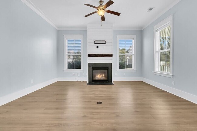 Building Photo - 1575 Watt Pond Rd