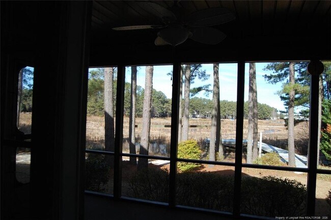 Building Photo - 1165 Greenbriar Dr
