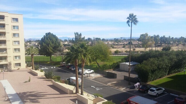 Building Photo - 7950 E Camelback Rd