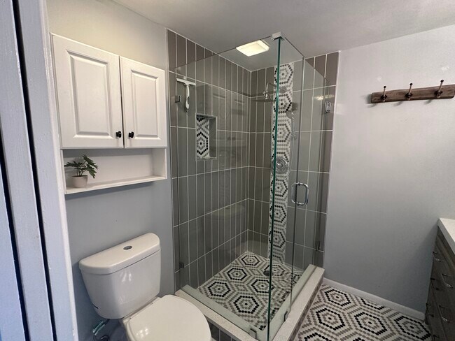 Building Photo - 6818 68th Way