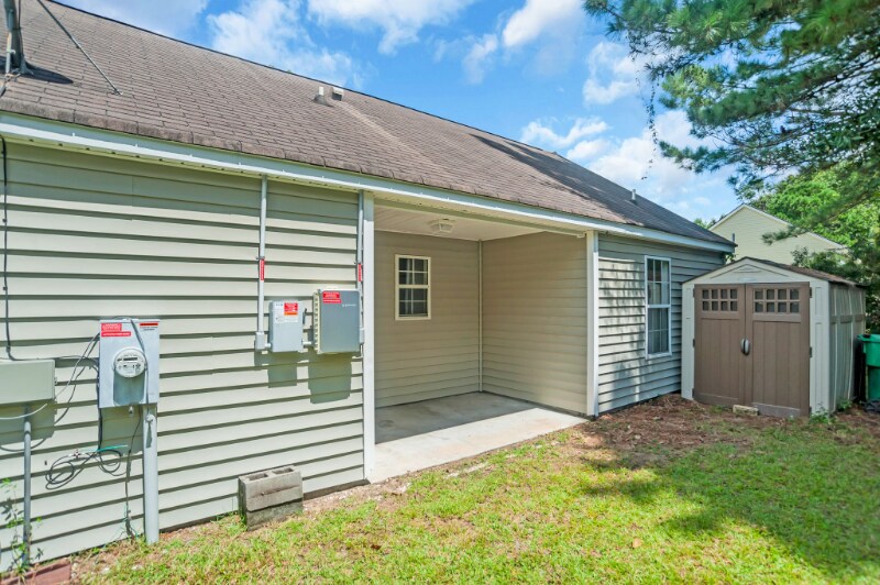 Building Photo - 769 Corn Planters Ct S
