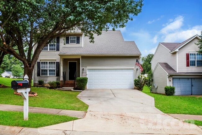 Building Photo - 5203 Holbert Cir