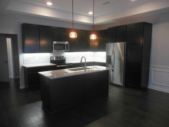 Building Photo - 5657 Arbor Chase Dr