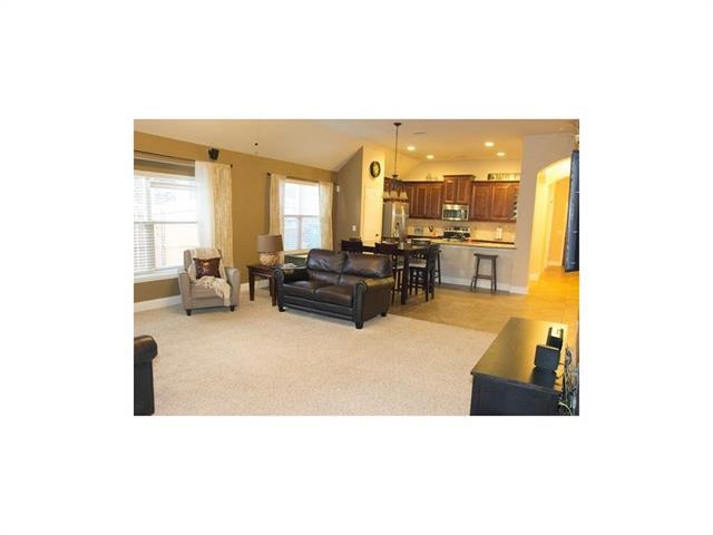 Building Photo - 4307 Oak Bluff Dr