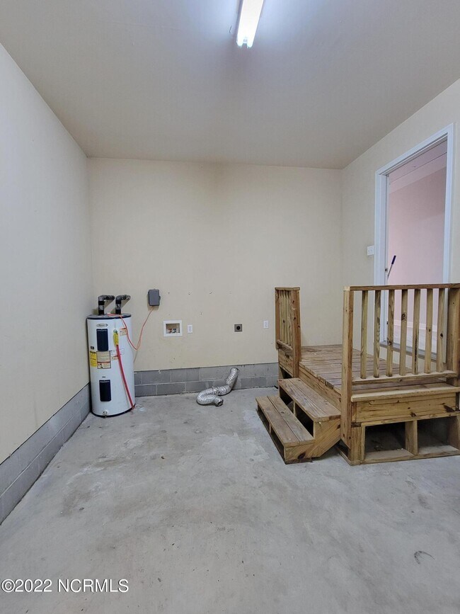 Building Photo - 109 Daughety Ct