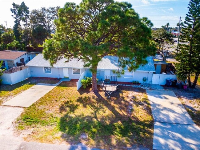 Building Photo - 3312 52nd Ave Dr W