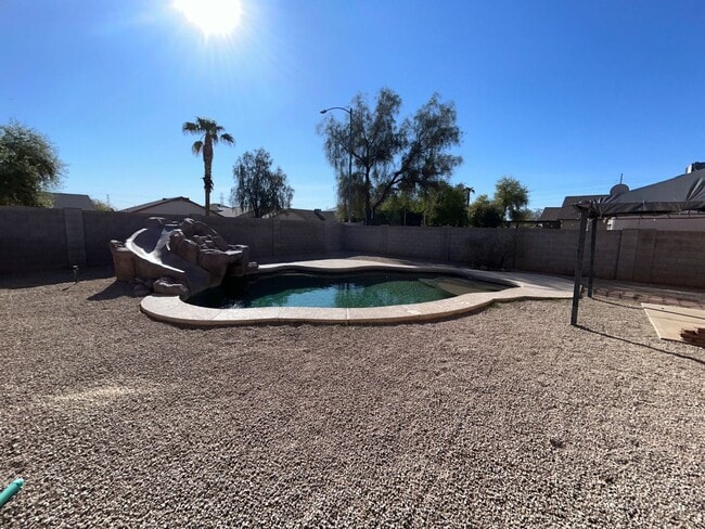 Building Photo - 12329 N Pablo St