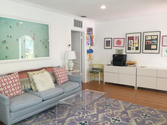 Living room - 2457 Ashland Ave