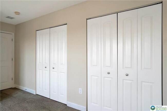 Building Photo - 202 McNair Cir