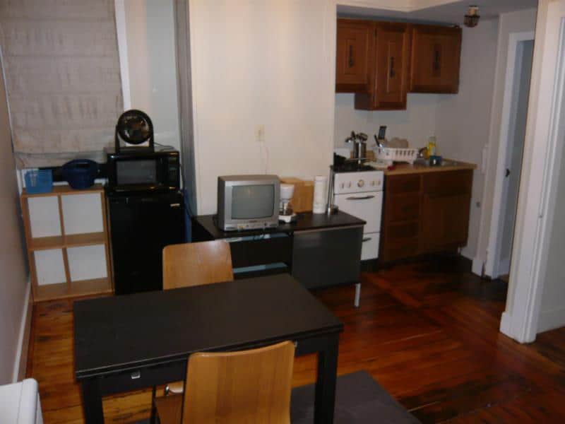 Building Photo - 435 Hanover St