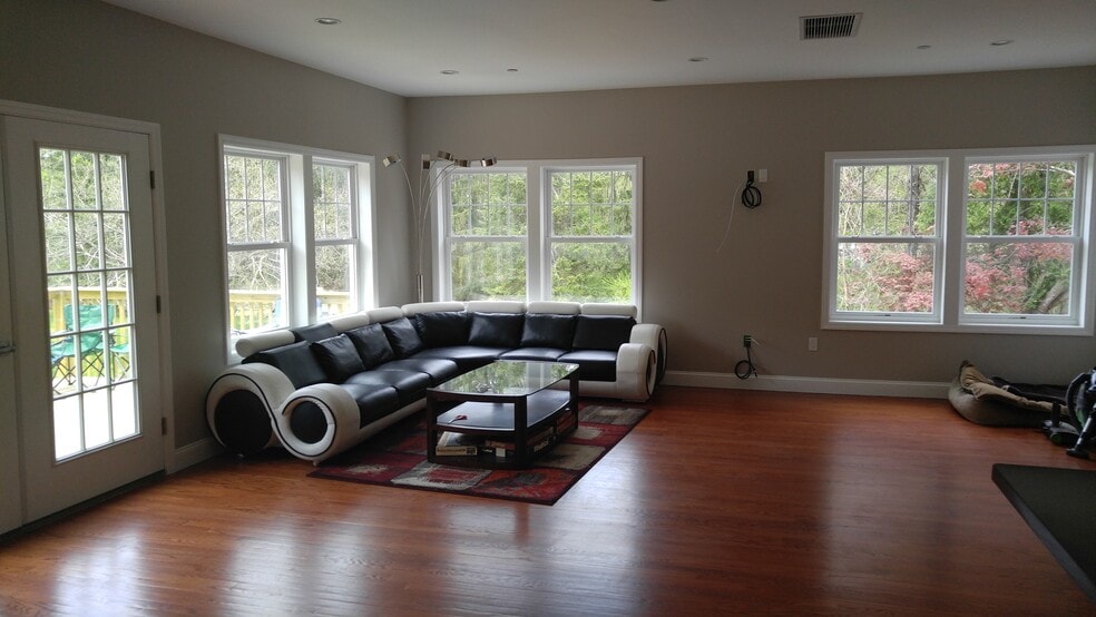 Living Room alternate angle - 275 croton dam road