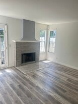 Building Photo - 686 Pacific Cove Dr