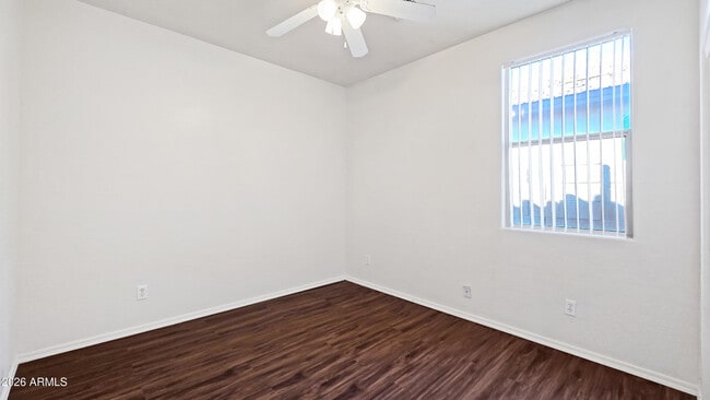 Building Photo - 12519 W Campina Dr