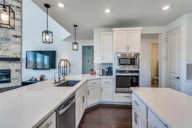 Building Photo - 1032 Finnhorse Dr