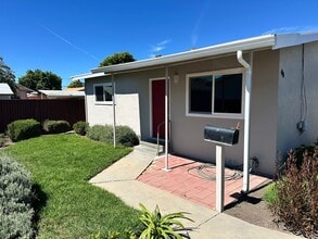 Building Photo - buena44