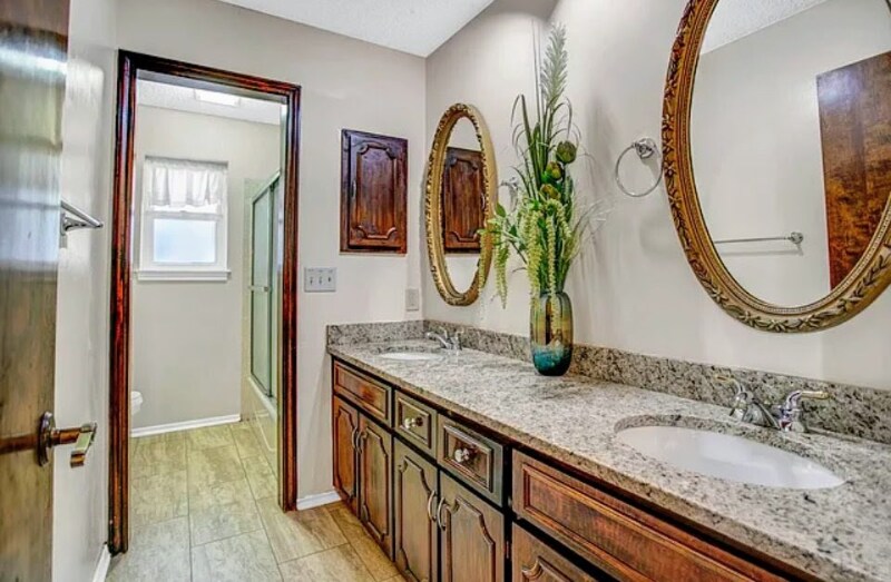 Building Photo - 13518 Cassia Way