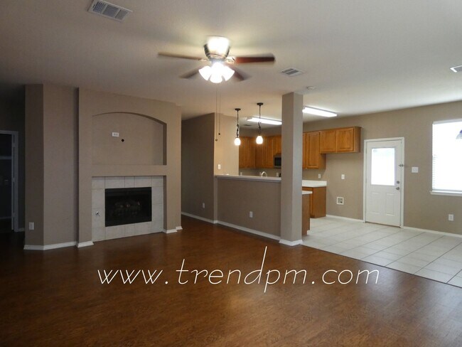 Building Photo - 9020 Belvedere Dr