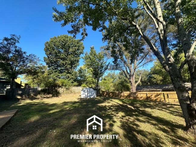 Building Photo - 5166 Rolling Fields Dr