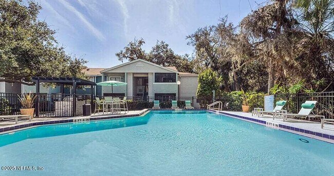 Building Photo - 2768 Jimmy Buffett Mem Hwy