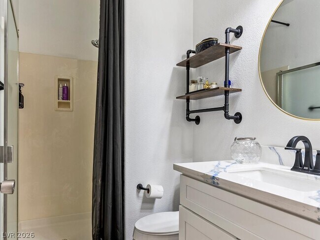 Building Photo - 7615 Paso Robles Ave