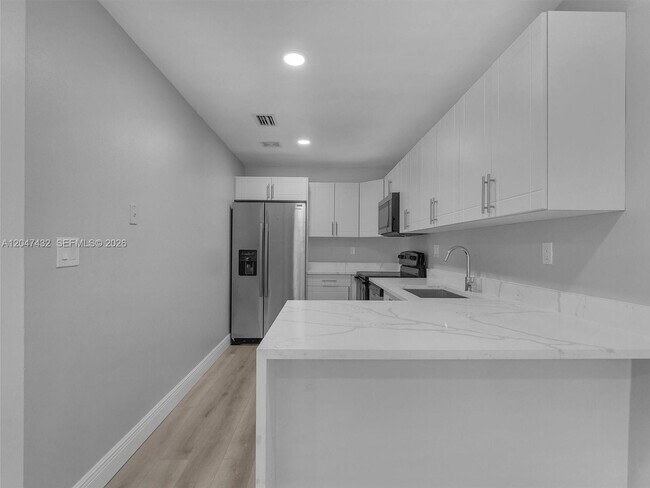Building Photo - 10373 NW 35th St