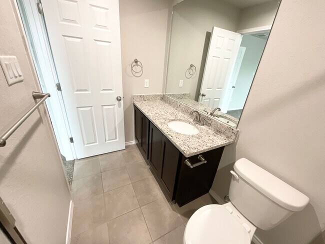 Building Photo - Luxury 2-story | 3-bedroom | 2.5-bath  dup...