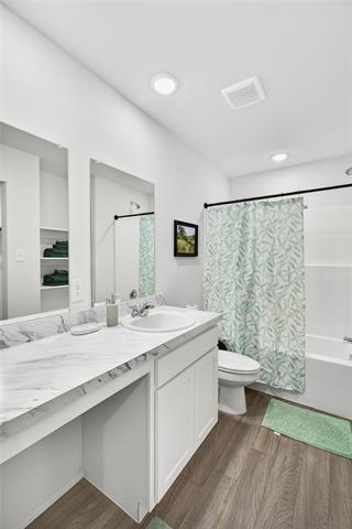 Building Photo - 3533 Silver Springs Ct