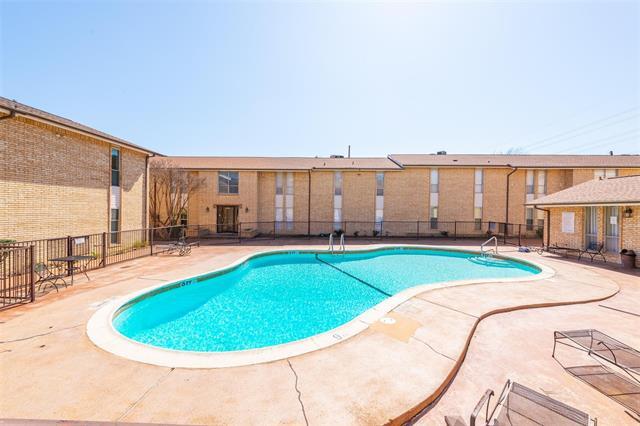 Building Photo - 5076 Matilda St