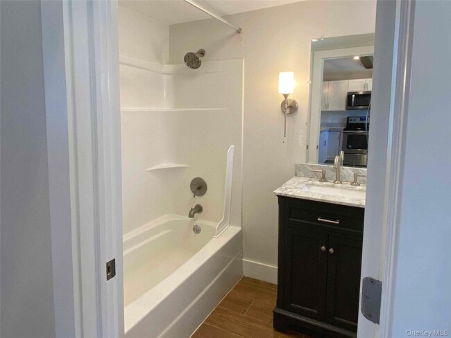 Building Photo - 230 NY-32 N