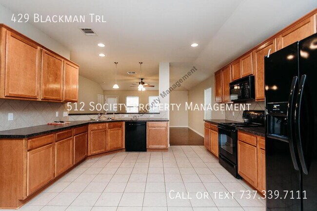 Building Photo - 429 Blackman Tr