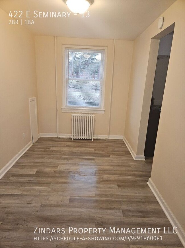 Building Photo - MOVE IN SPECIAL!!! Newly Remodeled 2 Bed 1...